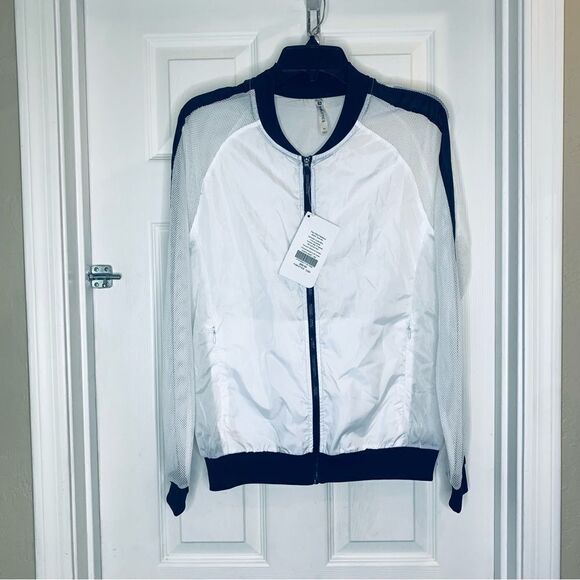 Fabletics Atlanta Jacket Size Medium White and Black - Picture 1 of 10